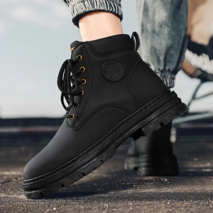 Men's%20high%20top%20boots%20four%20season%20outdoor%20work%20shoes%20anti%20slip%20and%20comfortable%20yellow%20boots%20fashion%20British%20casual%20leather%20boots%20-%20Image%204