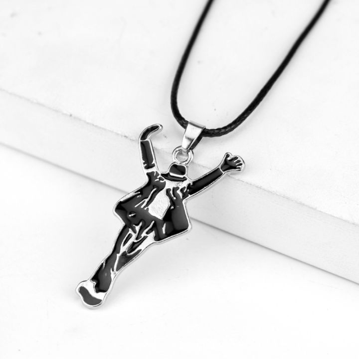 Classic Pop Star Singer Michael Necklace Dancing Jackson Enamel Pendant Necklace Fans Monumental Jewelry Accessories