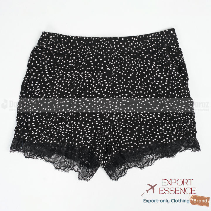 2-PIECES%20PACK%20Stretchable%20Elastic%20Waist%20Full%20Cotton%20Summer%20Short%20Pants%20for%20Girls/Export%20Essence%20-%20Image%202