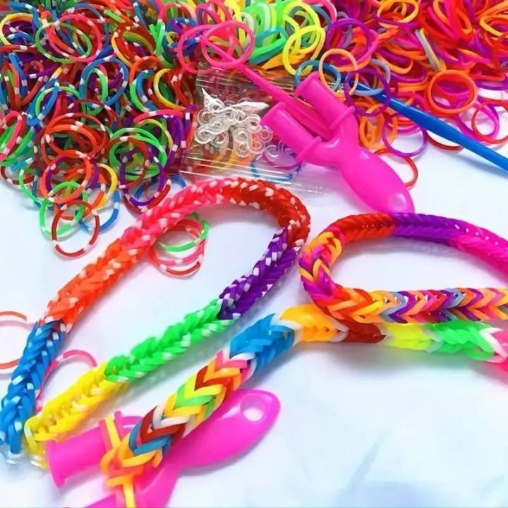 Loom%20Bands%20Kit,%20Colorful%20Rubber%20Bands%20for%20Bracelet%20Making%20Set%20Jewelry%20Making%20Kit%20with%204400%20Rubber%20Loom%20Bands,%20S-Clips,%20U-Shaped%20Frames,%20Hooks%20and%20Storage%20Box%20in%20Storage%20Case%20Gift%20for%20kids%20-%20Image%204