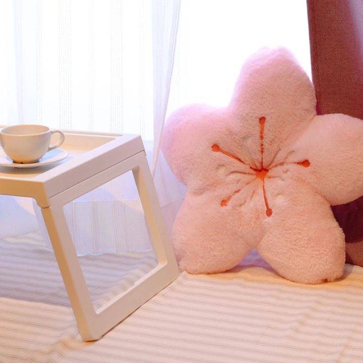 Super%20Soft%20Cherry%20Blossom%20Flower%20Pillow,%20Princess%20Style%20Love%20Pillow%20for%20Living%20Room,%20Adult,%20Cute%20Niche%20%20for%20Valentine's%20Day%20-%20Image%206