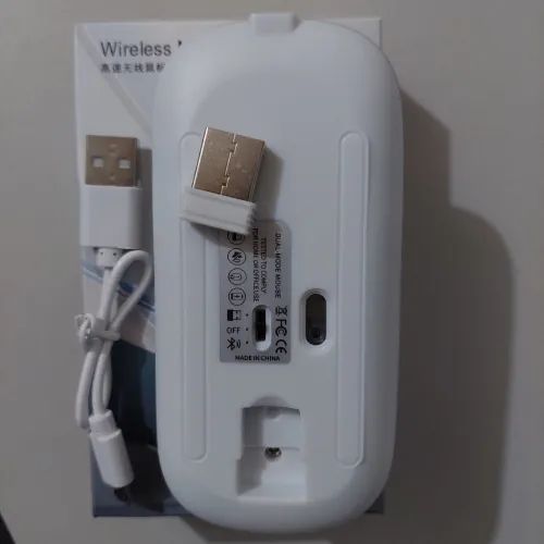 Rechargable%20Wireless%20Bluetooth%20Mouse%20For%20Smartphone,%20Laptop%20&%20Computer%20Black%20&%20White%20Any-1%20-%20Image%205