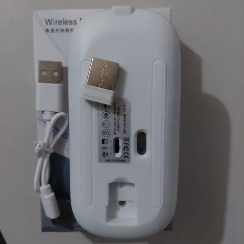 Rechargable%20Wireless%20Bluetooth%20Mouse%20For%20Smartphone,%20Laptop%20&%20Computer%20Black%20&%20White%20Any-1%20-%20Image%205