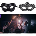 2pcs Elegant Black Lace Masquerade Mask Set for Couples - Perfect for Venetian Party, Mardi Gras, and Halloween Celebrations. 