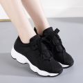 Tsion very much sneakers, Korean fashion shoes are very beautiful, mother wear it, small feet, slender feet are small feet, cute feet, all sets, every look say that it is very worth it.. 