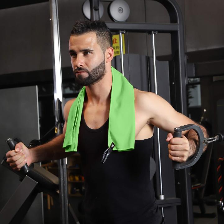 6%20Sizes%20High%20Quality%20Microfiber%20Towel%20-%20Premium%20Quick%20Dry%20Ultra%20Absorbent%20Towel%20+%20Portable%20Bag%20for%20Gym%20Beach%20Yoga%20Camping%20Travel%20-%20Image%204