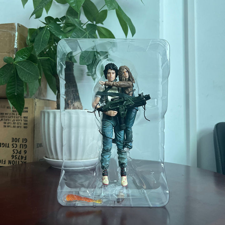 ALIEN%202%20LT%20Ellen%20Ripley%20Newt%20Figure%20Giger%20Xenomorph%20Facehugger%20Aliens%20Predator%20Action%20Figure%20Model%20Toys%20Cool%20Doll%20Present%20-%20Image%205