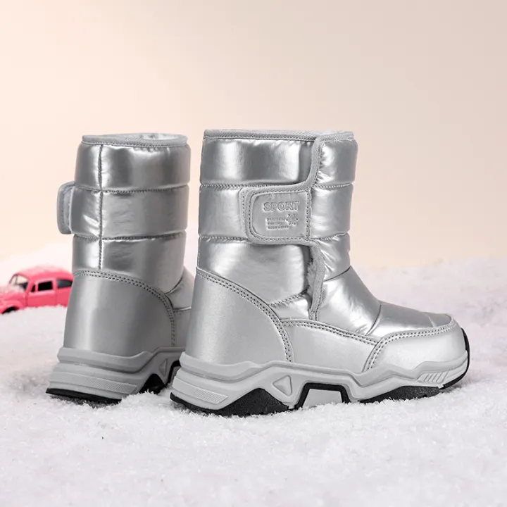 Winter%20Children's%20Cotton%20Boots,%20Insulated%20and%20Warm%20Snow%20Boots,%20Anti-slip%20and%20Durable%20Outdoor%20Boots%20-%20Image%203