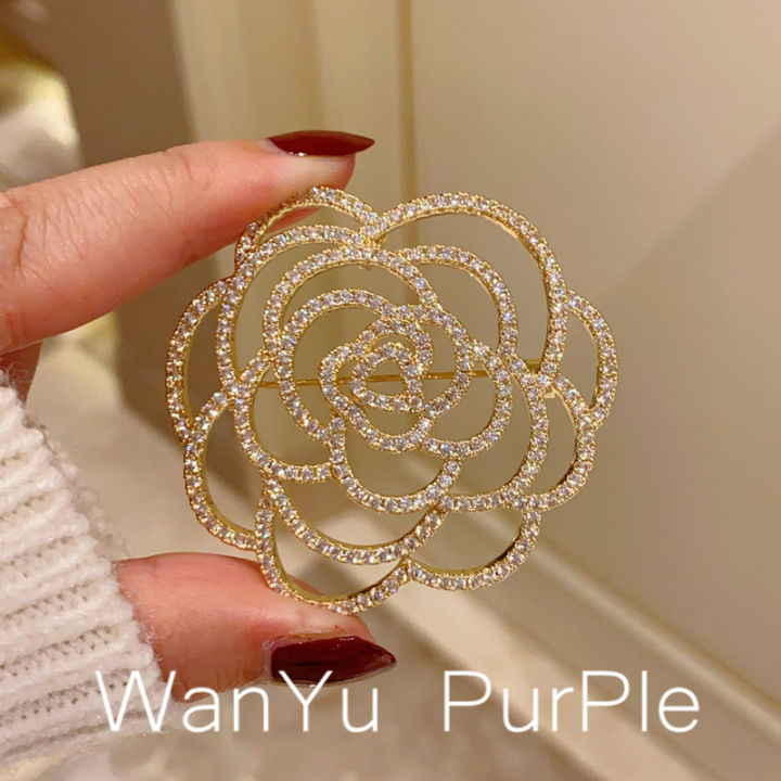 Classic%20Lady%20Crystal%20Folower%20Brooch%20Pin%20Exquisite%20High-end%20Women%20Men%20Fashion%20Delixate%20Shining%20Badges%20-%20Image%205