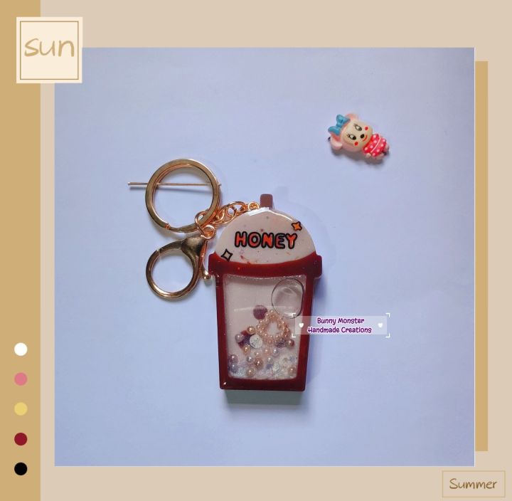 Shaker Keychain (Bubble Tea Design)