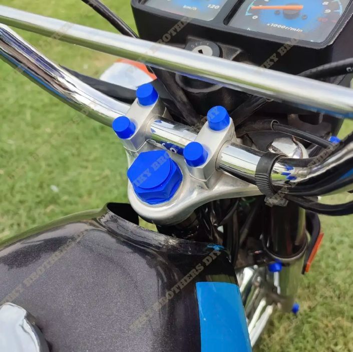 Motor%20bike%20Rubber%20Nut%20covers%20(30%20pcs)%20Rubber%20Nut%20Caps%20fancy%20Motorbike%20Universal%20Fit%20Black%20Blue%20Red%20-%20Image%205