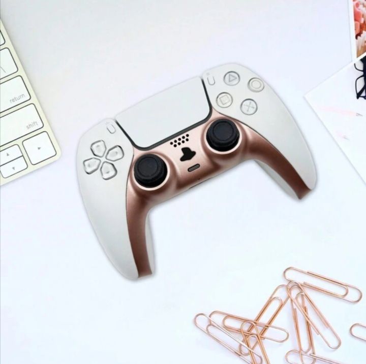 Decorative%20Plate%20Compatible%20With%20PS5%20Controller,Faceplate,DIY%20Replacement%20Clip%20Shell%20For%20PS5%20Controller%20Rose%20Gold%20-%20Image%204