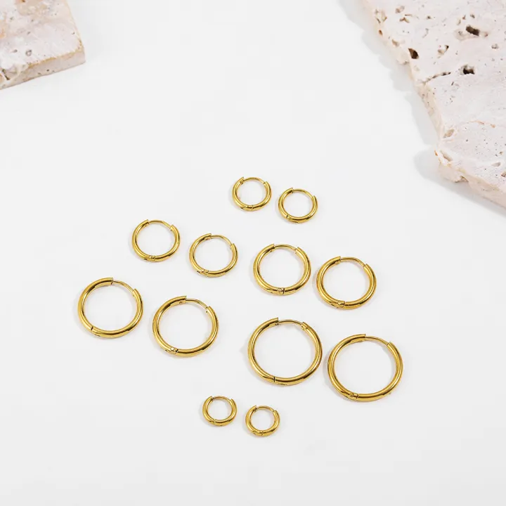 4Pairs%20Stainless%20Steel%20Solid%20Round%20Rings%20Huggies%20Earrings%20Set%20for%20Women%20Men%20Stackable%2018K%20Gold%20Plated%20Tiny%20Ear%20Cartilage%20Hoops%20-%20Image%206