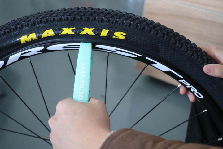 1Pcs%20ROCKFISH%20Super%20Grip%20Tire%20Lever%20MTB%20Bike%20Road%20Bicycle%20Tire%20Lever%20Tool%20High%20Strength%20ABS%20Nylon%20Bike%20Wheel%20Tyre%20Tool%20Kit%20Set%20-%20Image%204