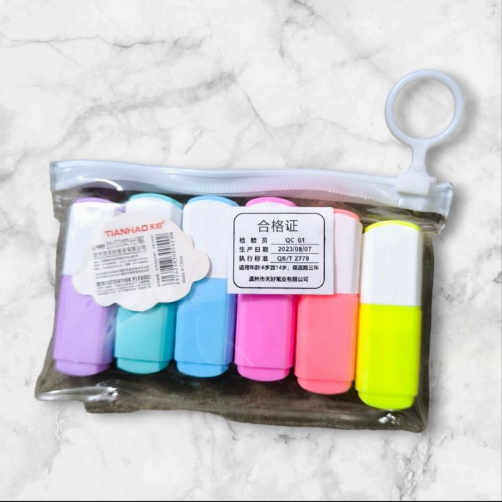highlighter%20pen,%206%20color%20highlighter%20pen,emoji%20highlighter%20pen%20-%20Image%203