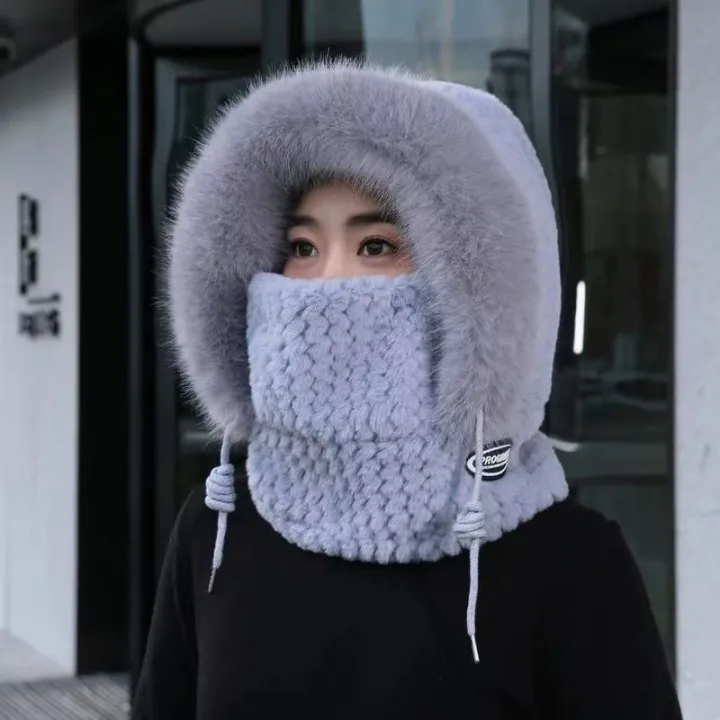 Autumn%20and%20Winter%20Women%20Thermal%20Plush%20Hat%20Hood%20Scarf%20and%20Mask%20Ear%20Protection%20Windproof%20Thick%20Design%20for%20Riding%20Outdoor%20-%20Image%202