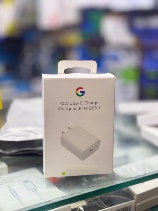Google%20Pixel%20Charger%20Adapter%2030Watt%20USB%20C%20Port%20-%20Image%205