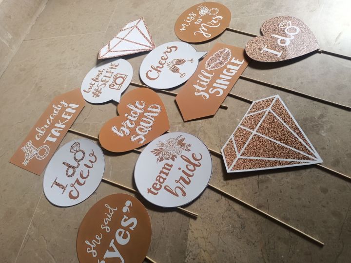 Pack%20of%2012%20Bride%20to%20Be%20wedding%20Props%20-%20Image%203