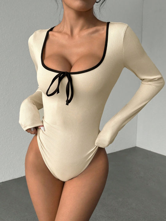 The%20Latest%20Style%20of%20Autumn's%20Elegant%20and%20Versatile%20Trendy%20Women's%20Long-Sleeved%20Tights%20-%20Image%205