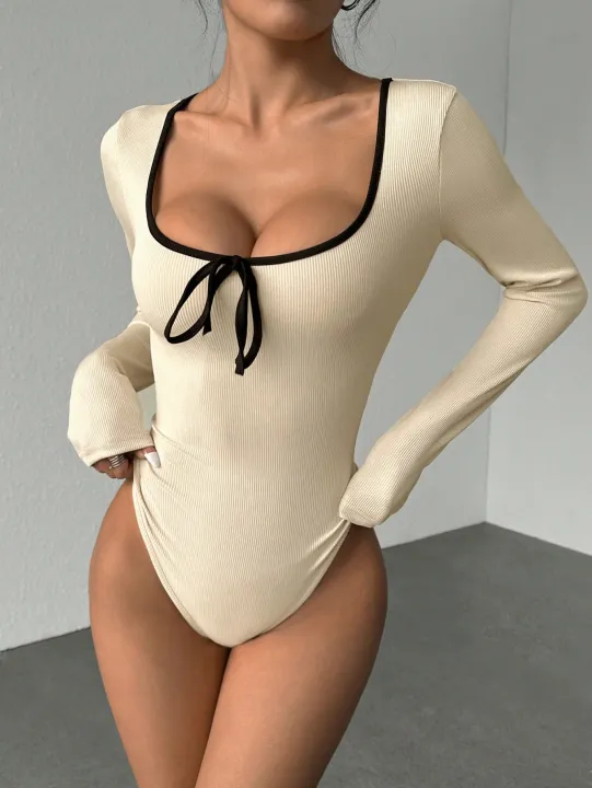 The%20Latest%20Style%20of%20Autumn's%20Elegant%20and%20Versatile%20Trendy%20Women's%20Long-Sleeved%20Tights%20-%20Image%205