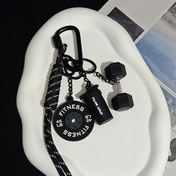 Fitness%20Keychain%20for%20Gym%20Lovers%20Premium%20%20Sports%20Enthusiasts%20Accessories%20for%20Workout%20Bags%20Water%20Bottles%20D-shaped%20Buckle%20-%20Image%203
