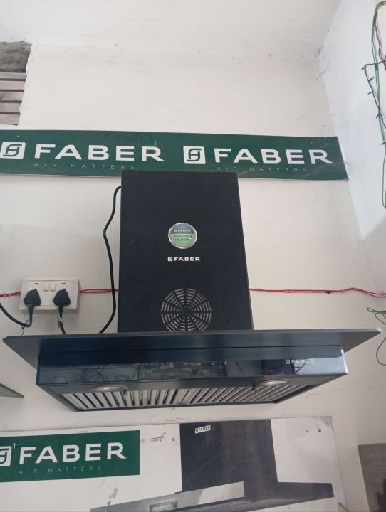Faber%20Chimney%20Glassy%203D%20T2S2%20LTW%2060%20BK%20Kitchen%20Chimney%20-%20Image%204