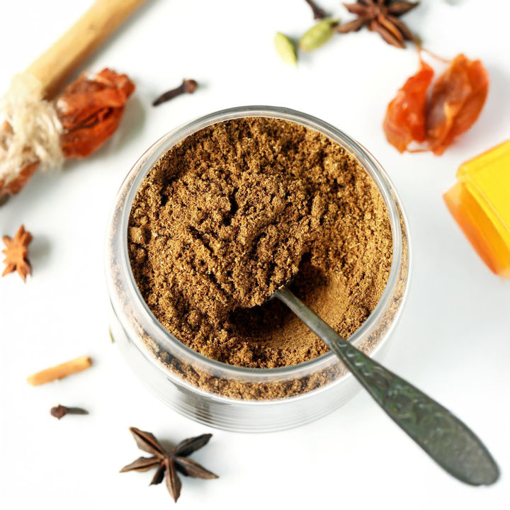 Ground%20Garam%20Mashala%20Bottle%20-%2050gm%20-%20Image%202