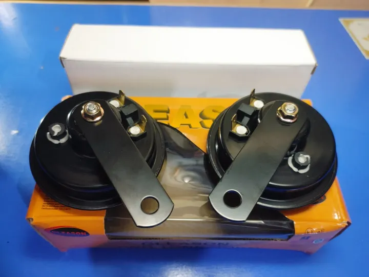 2Pcs%20Universal%20Waterproof%20Horn%20Kit%20-%20400DB%20Electric%20Snail%20Train%20Horns%20for%20Bikes,%20Cars,%20Trucks,%20Jeeps,%20CD70,%20CG%20125%20-%20Enhance%20Safety%20and%20Visibility!"%20-%20Image%206