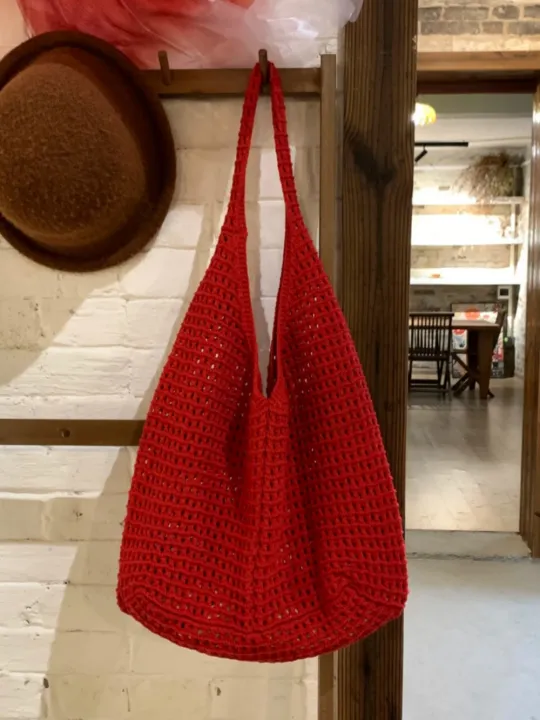 Holiday-Style%20Versatile%20Woven%20Mesh%20Women's%20Bag%20with%20Large%20Capacity%20-%20Perfect%20for%20Seaside%20Travel%20Tote%20Bag%20or%20Shoulder%20Bag%20-%20Image%203