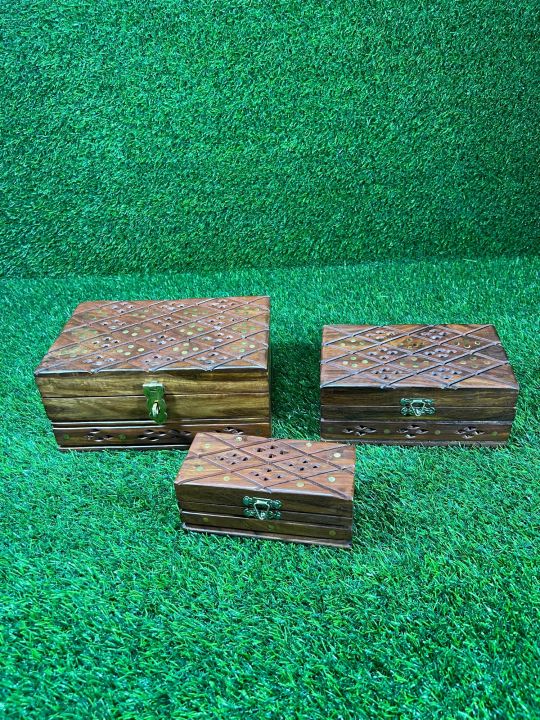 Jewellery%20box%20set%203%20pieces%20large%20box%20is%2010%E2%9C%96%EF%B8%8F6%20inches%20pure%20wooden%20jewellery%20boxes%20beautiful%20new%20design%20boxes%20red%20soft%20velvet%20inside%20-%20Image%202