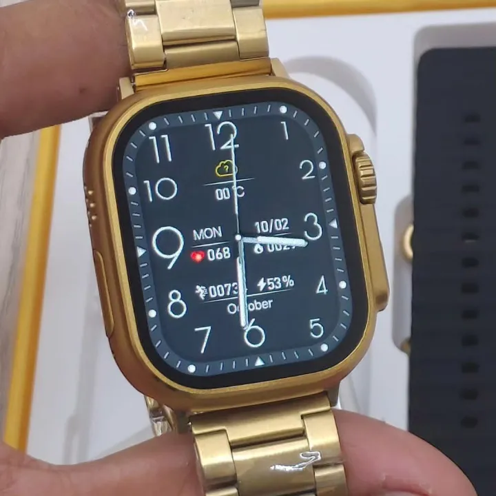 XBO%208%20ultra%20golden%20edition%20Smart%20Watch%20-%20Image%203
