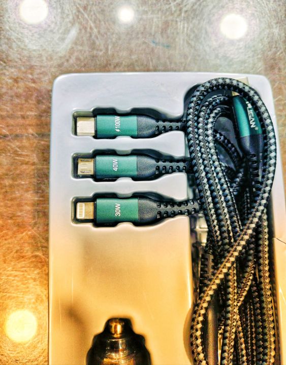 Pugan%20130W%20car%20charger,super%20fast%20charger%20for%20car,Quick%20charger.130W%20USB%20pugan%20car%20first%20charger%20with%203in1%20cable%20type%20C%20lighting%20cable%20and%20micro%20USB%20-%20Image%205