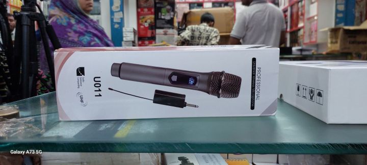 U011 universal Professional wireless microphone