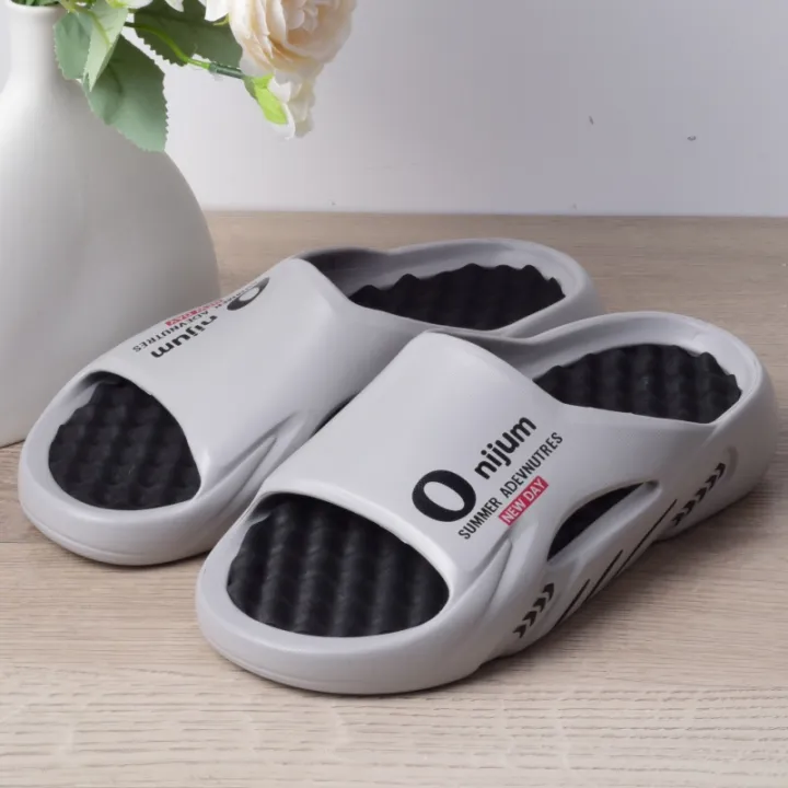 2024%20New%20Men%20Massage%20Slippers%20Slides%20Onijum%20Indoor%20Outdoor%20Sandals%20Beach%20Casual%20Shoes%20Comfortable%20Sole%20Men's%20Slippers%20Big%20Size%203%20-%20Image%203