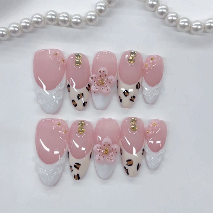 10pcs%20high-end%20Exquisite%20and%20sweet%20style,%20hand-painted%20leopard%20print,%20three-dimensional%20flowers,%20and%20sparkling%20dot%20diamonds%20hand%20-%20Image%203