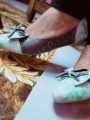 girls flat shoe. 