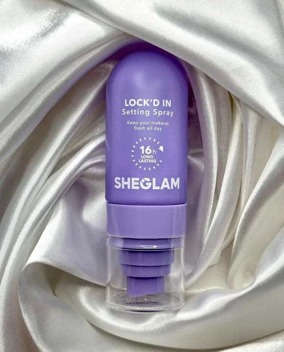 SHEGLAM%2016%20Hours%20Long%20Lasting%20Lock'd%20In%20Setting%20Spray%20-%20Image%203