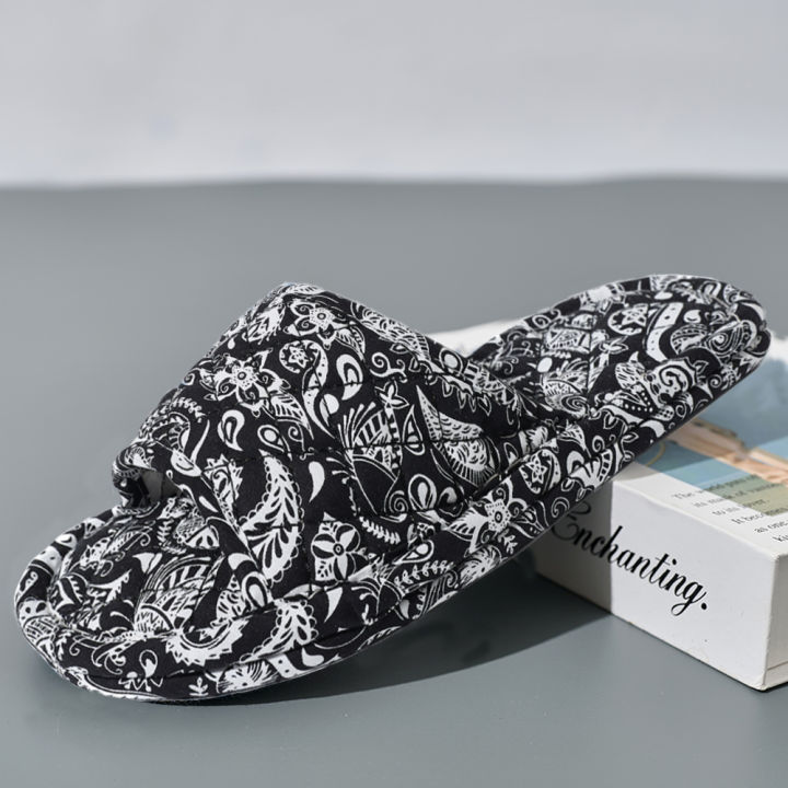 Women Home Slippers Soft Cotton Floral Floor Shoes Antislip Bedroom Slippers Lightweight Couple Slippers Fashion Women Shoes