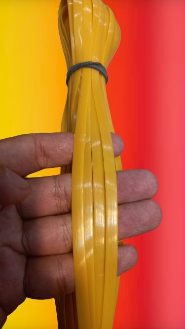 plastic%20cane%20wire%20for%20weaving%20chairs%20carts%20and%20decorations%20-%20Image%203