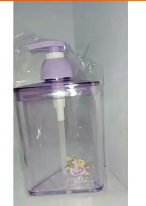 Acrylic%20Liquid%20Soap%20Dispenser%20/Bottle%20For%20Kitchen/Bathroom%20Use%20-%20Image%202