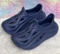 New Comfortable Summer Couple Hole Crocs SuperClogs Outdoor Beach Shoes Soft-Soled Non-Slip Breathable Sandals for Men. 