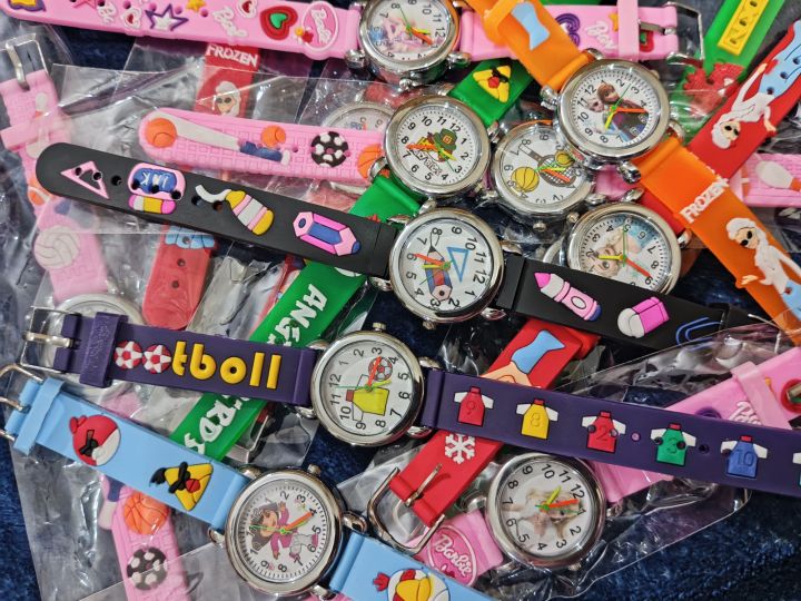 Kids%20Cartoon%20Character%20Analog%20Watch%20with%20Silicone%20Strap%20for%20Boys%20&%20Girls%20-%20Colorful,%20Fun%20Timepiece%20-%20Image%203