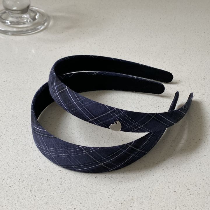 1PC%20Navy%20Blue%20Plaid%20Hair%20Headbands%20With%20Heart%20Decor,%20Stylish%20Hair%20Accessories%20For%20Women,%20Cute%20Hairbands%20For%20Daily%20And%20Party%20Wear%20-%20Image%204