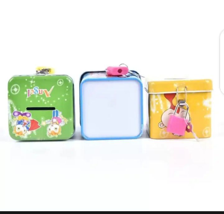cute%20cartoon%20character%20money%20box%20with%20lock%20,coin%20box%20home%20decor%20best%20for%20kids%20-%20Image%204