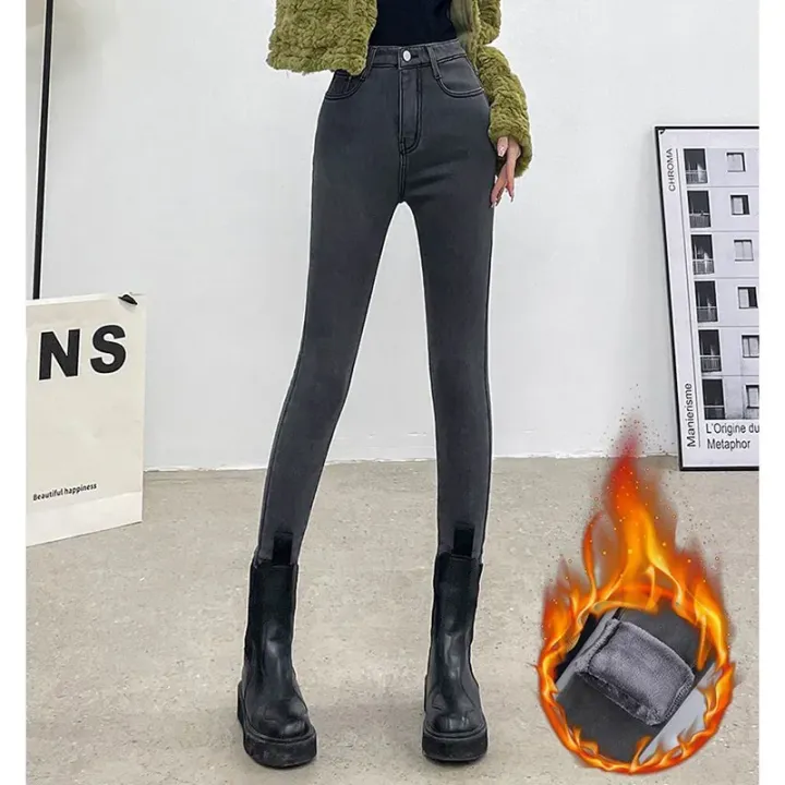 Winter%20Lady%20Thermal%20Plush%20Jeans%20Snow%20Warm%20Stretch%20Jeans%20Hot%20Sale%20High%20Waist%20Fleece%20Pants%20Female%20Straight%20Leg%20Denim%20Trousers%20-%20Image%204