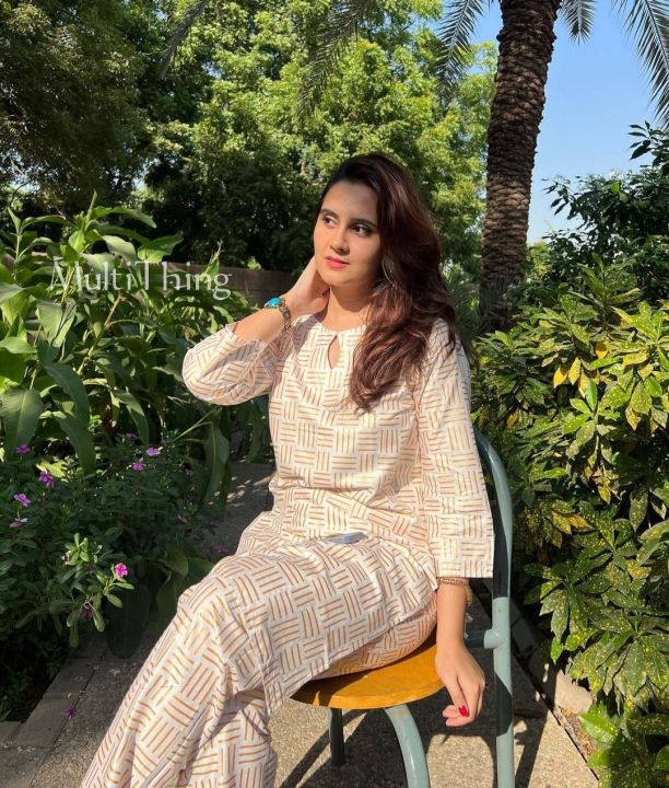 Stitched 2pc Lenin Block print Suits For Girls