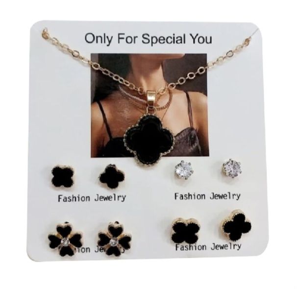 Pack%20of%20Necklace+%204%20pair%20of%20Earrings.%20Clover%20Necklace%20set%20with%204%20pair%20Earrings.%20Most%20demanded.%20-%20Image%206