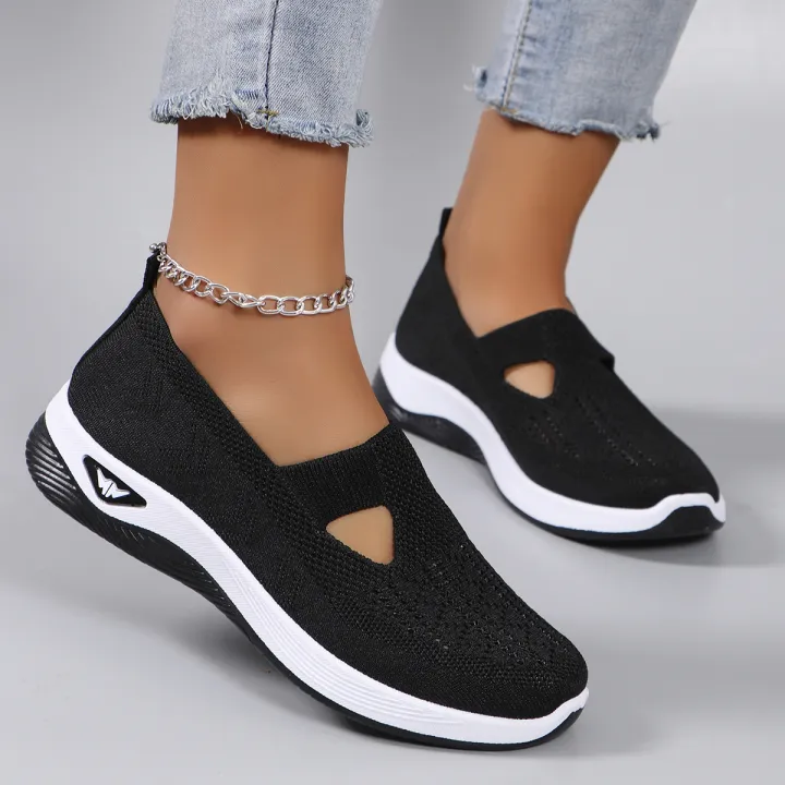 Spring%20new%20women's%20sports%20shoes,%20fashionable,%20breathable,%20lightweight,%20non-slip,%20wear-resistant,%20casual%20sports%20shoes,%20flat%20shoes%20-%20Image%202