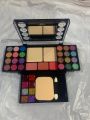 Professional Makeup Kit. 