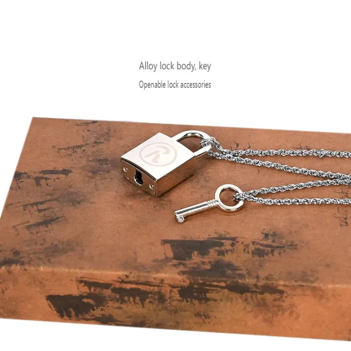 2pcs/set%20Anime%20Oosaki%20Nana%20Honjo%20Ren%20Couple%20Necklace%20lover's%20key%20lock%20alloy%20fashion%20metal%20pendant%20cosplay%20accessories%20gifts%20-%20Image%202